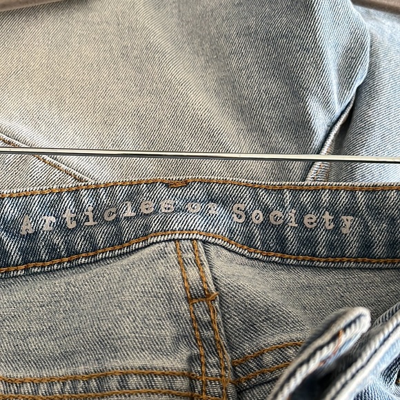 Articles of Society High  Rise  Denim Shorts, Size 31, NWT - Picture 15 of 16